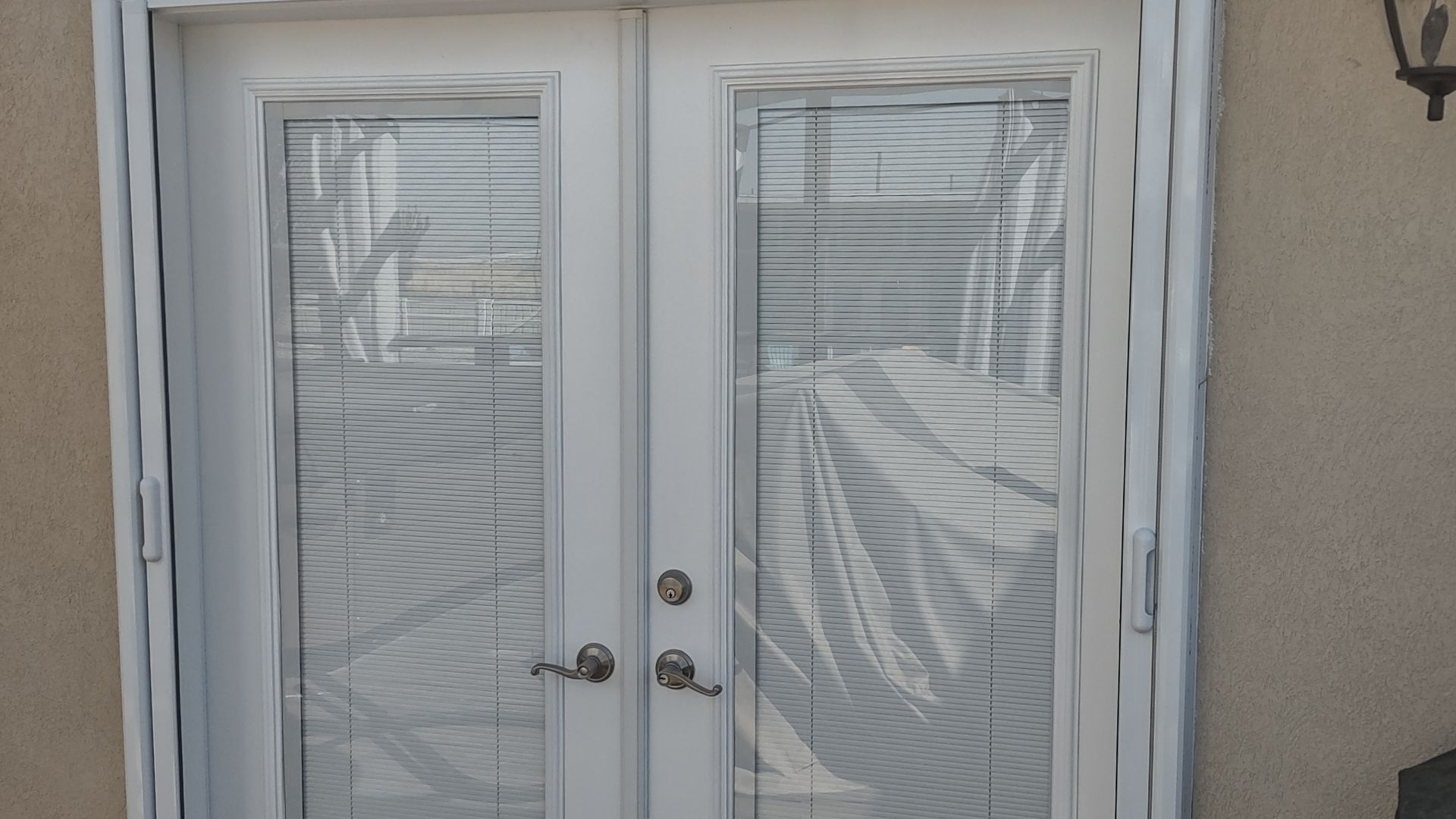 Utah Retractable Screen Door C&M Designer Screens